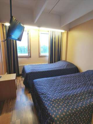 Отель Hotelli Iisoppi Нокиа Двухместный номер с 2 отдельными кроватями-2